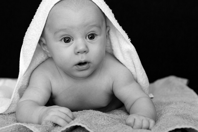 baby-20374_640
